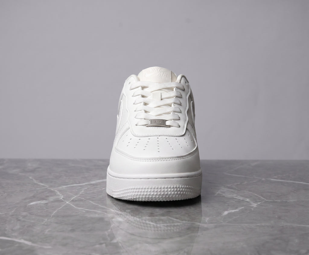 Nike Air Force 1 '07 – Triple White