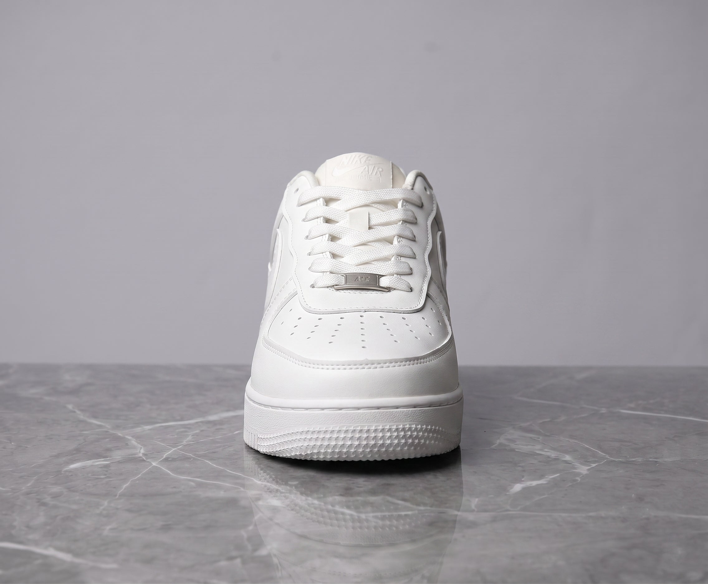 Nike Air Force 1 '07 – Triple White